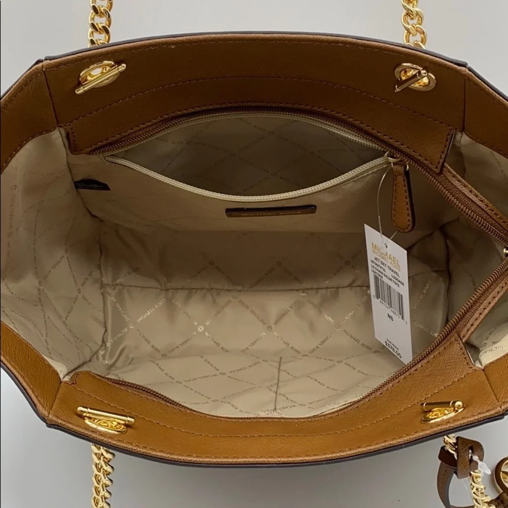 MICHAEL KORS LG CHAIN SHOULDER TOTE LUGGAGE